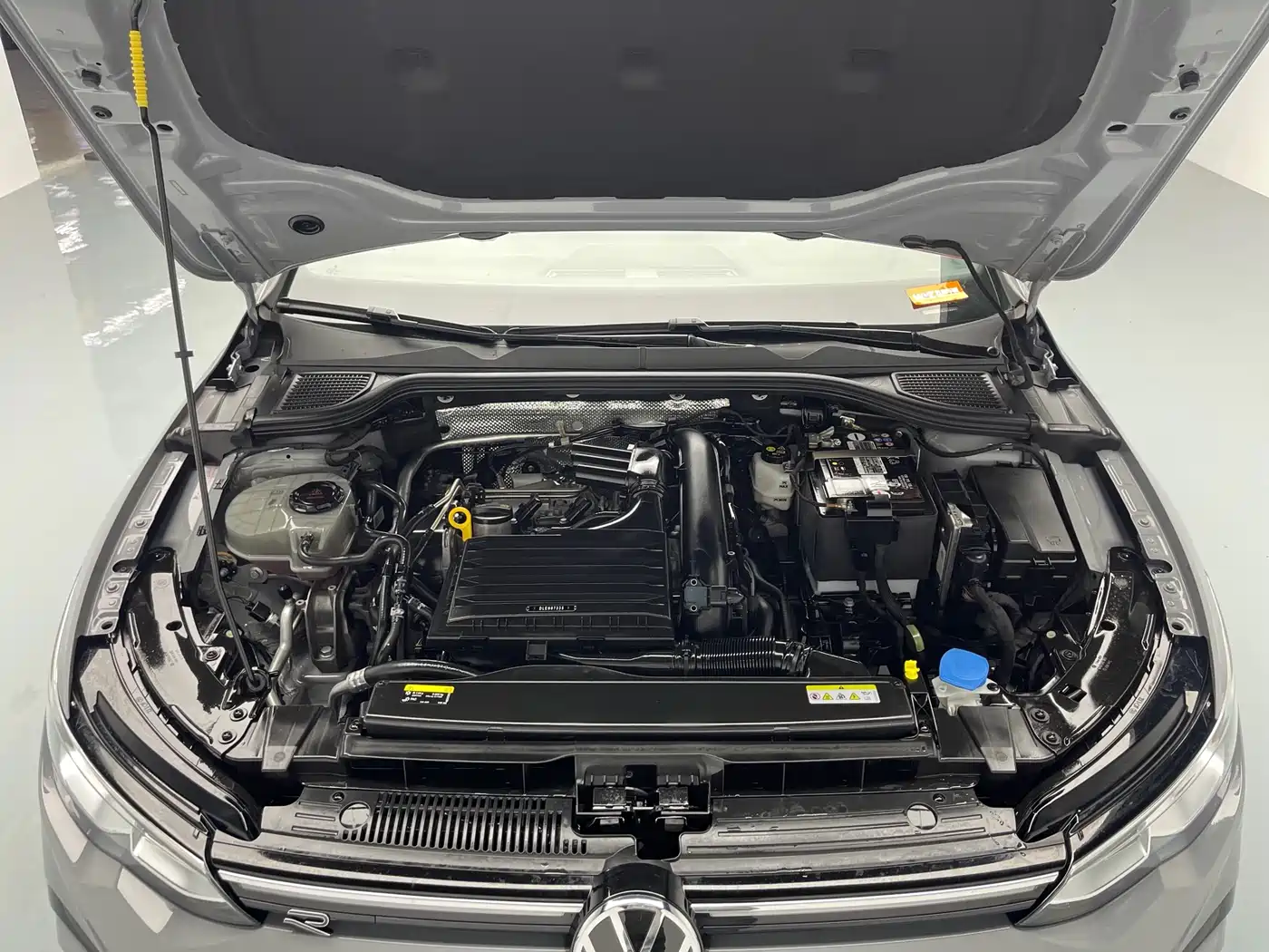 Volkswagen Golf 2023 Facelift 280TSI DSG R-Line Lite фото 12