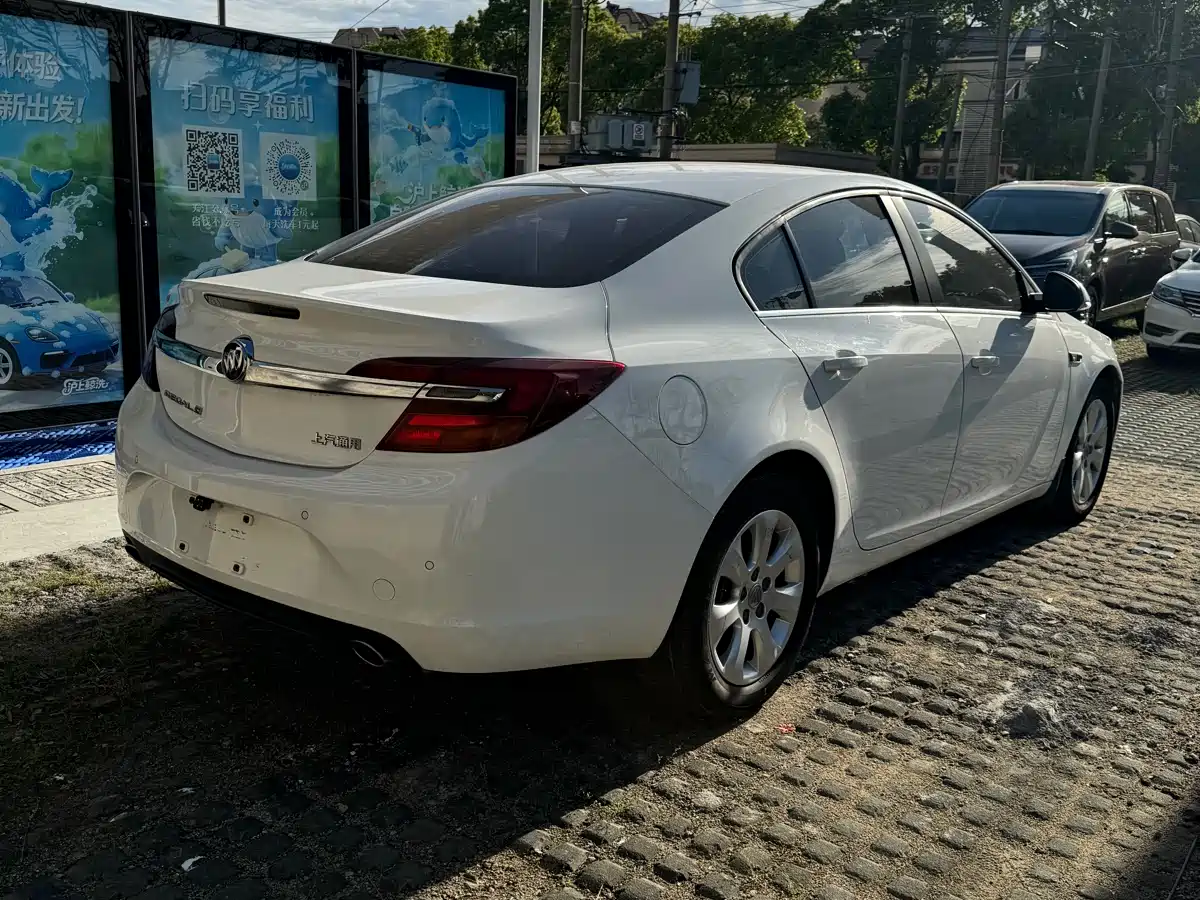 Buick Regal 2015 1.6T Leading Tech Edition фото 16