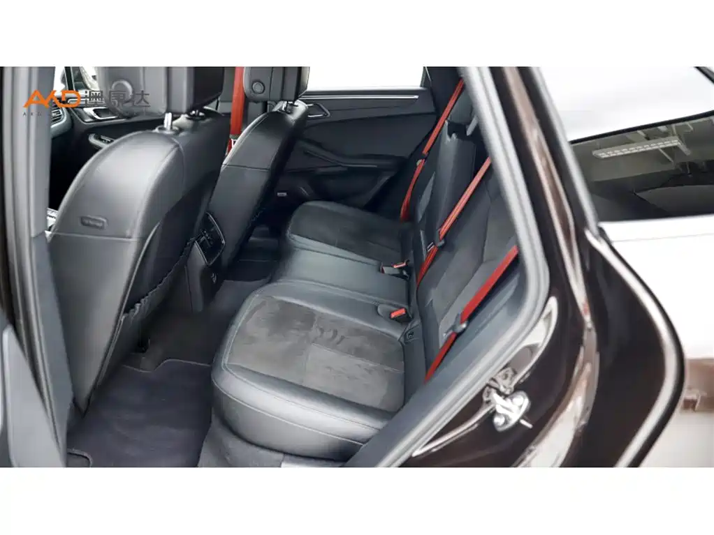 Porsche Macan 2021 Macan 2.0T фото 7