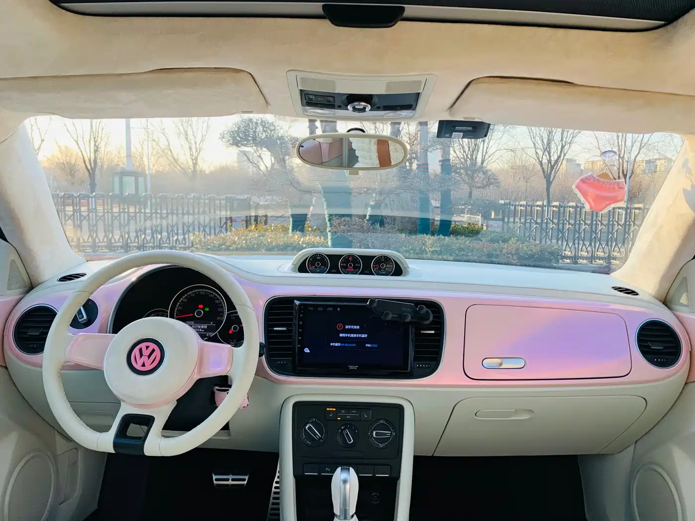 Volkswagen Beetle 2015 380TSI фото 4