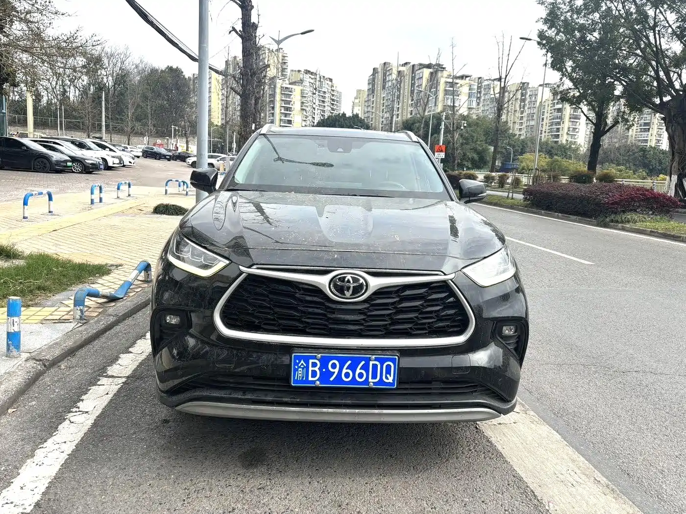 Toyota Highlander 2024 2.5L Smart Hybrid 4WD Premium 7-seater фото 3