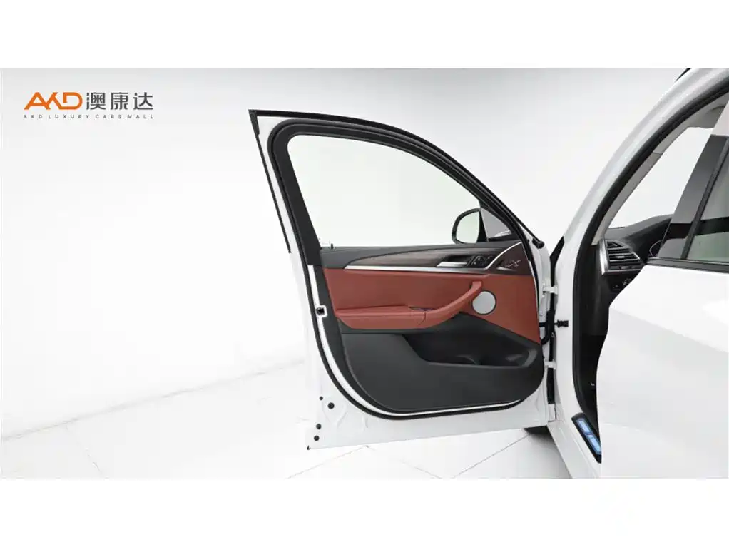BMW X3 2023 Facelift xDrive30i Leading M Night Package фото 10