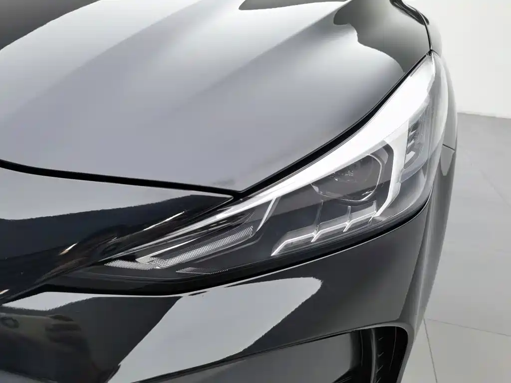 Photo 7 - MG MG5