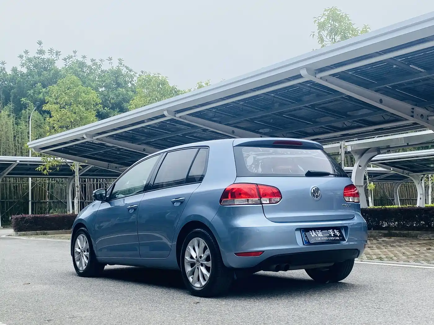 Volkswagen Golf 2011 1.4TSI Auto Luxury фото 7
