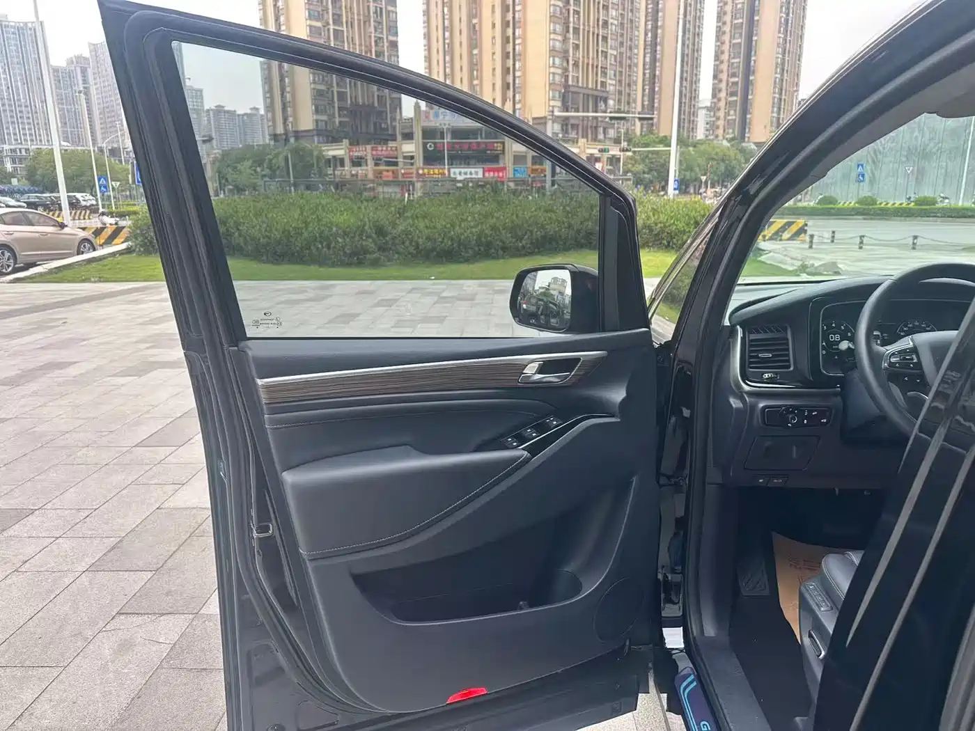GAC Trumpchi Trumpchi M8 2021 Master Series 390T Ultimate Edition фото 17
