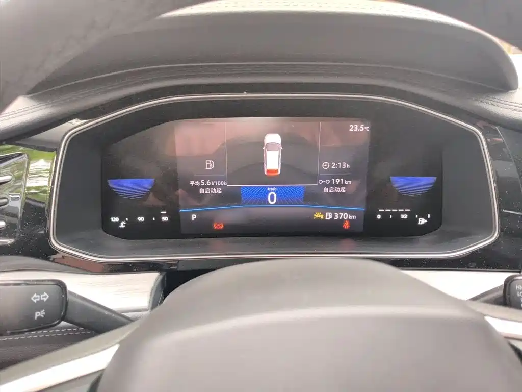 Volkswagen Sagitar 2025 300TSI DSG Surpass Edition фото 4