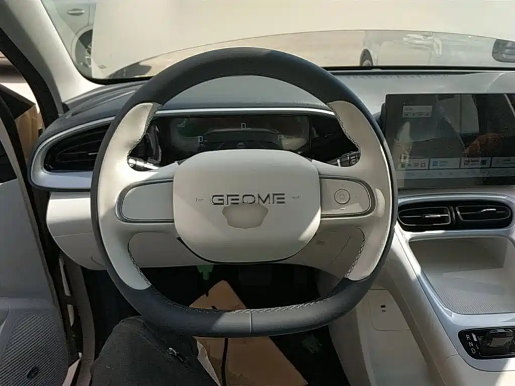 Geely Galaxy Starry Wish 2026 Edition 310km Youth Version фото 11