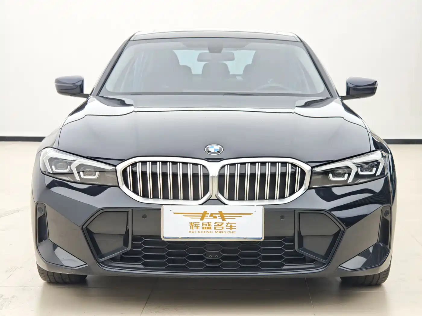 BMW 3 Series 2023 320Li M Sport Package фото 2