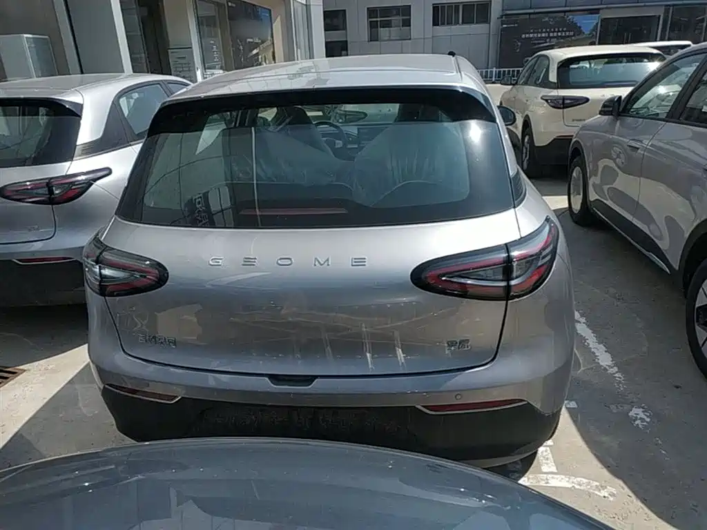 Geely Galaxy Starry Wish 2026 Edition 310km Youth Version фото 6
