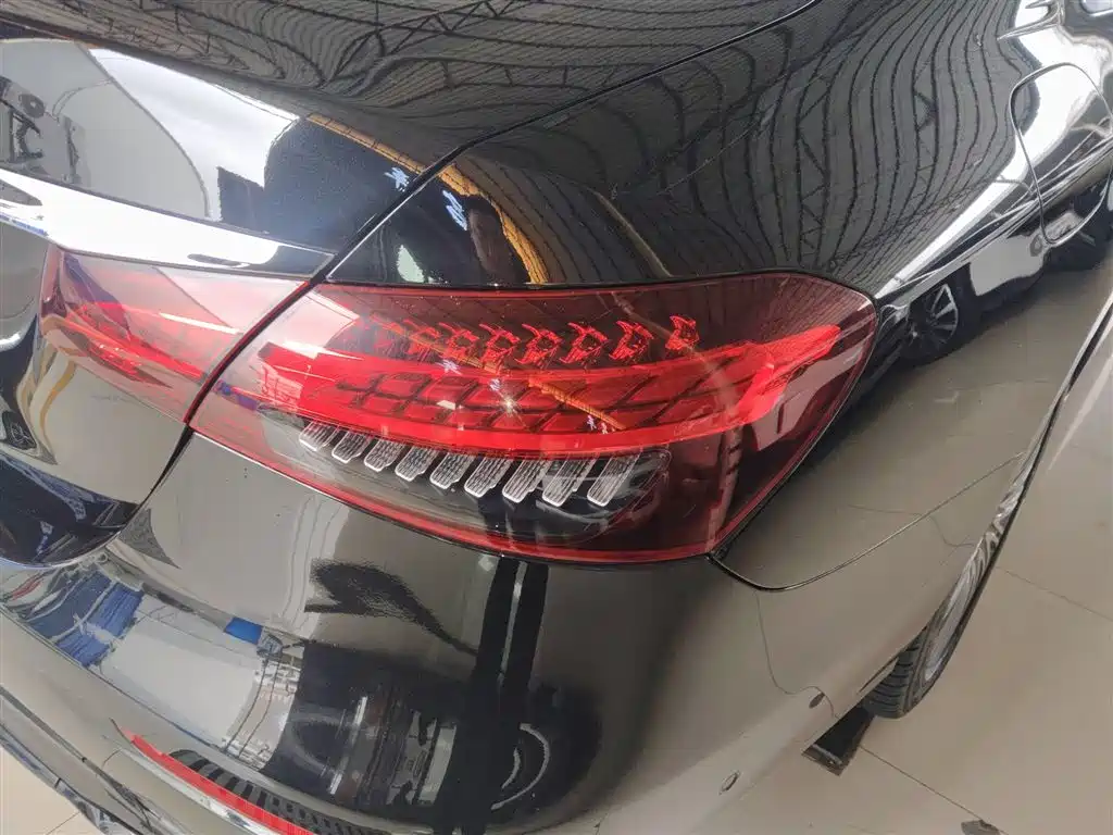 Mercedes-Benz E-Class 2021 Facelift E 300 L Luxury фото 8