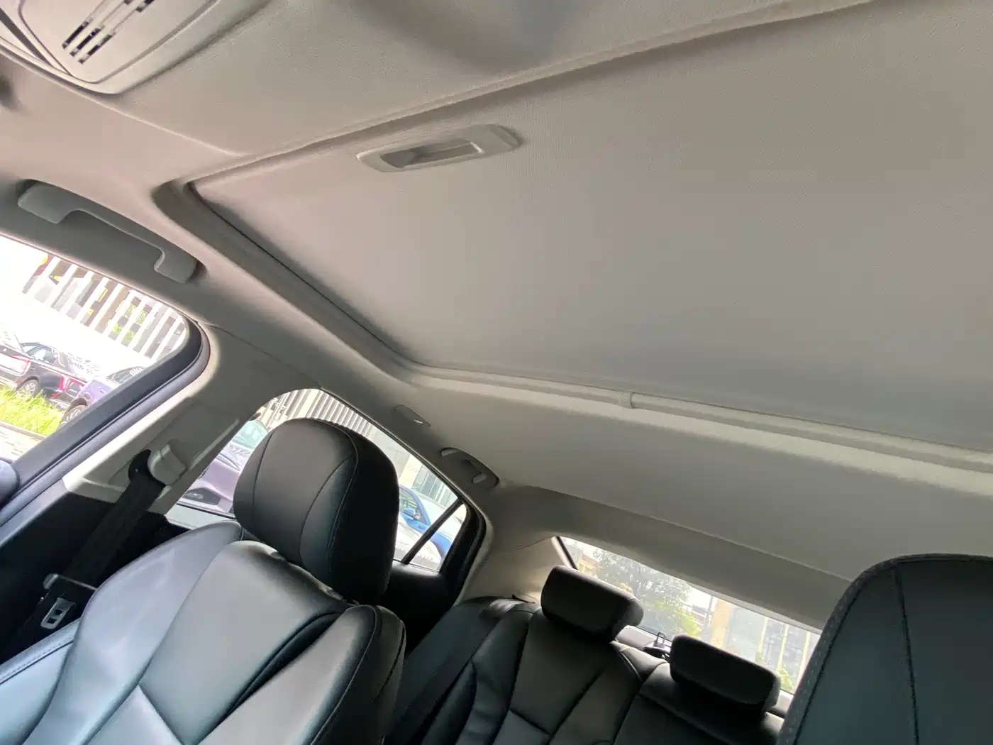 Hongqi H5 2022 Classic 1.5T DCT Flag Rhythm Edition фото 15
