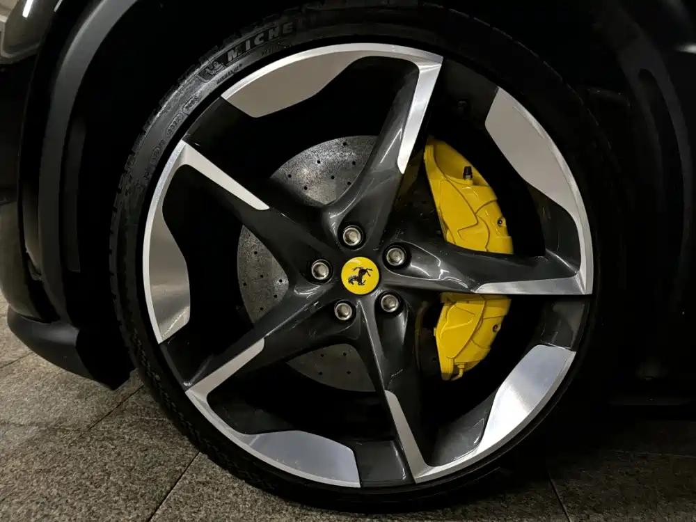 Ferrari Purosangue 2026 2023 6.5L V12