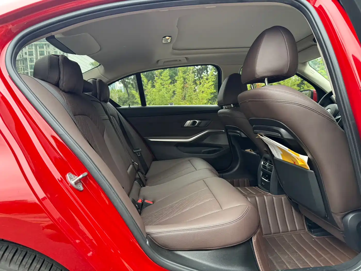 BMW 3 Series 2022 320Li M Sport Package фото 11
