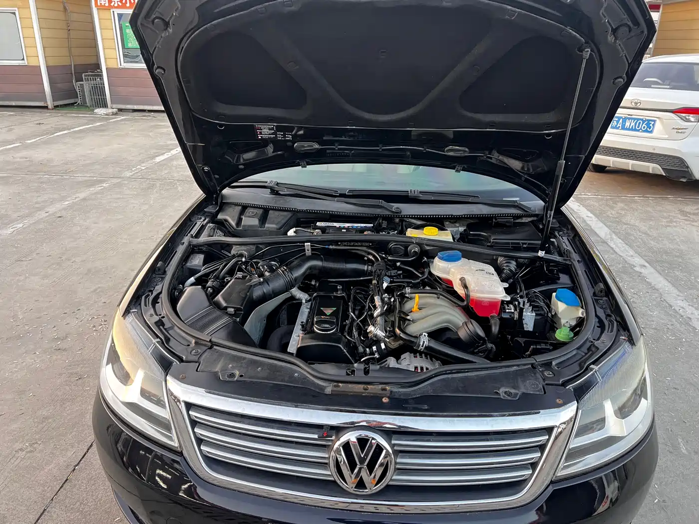 Volkswagen Passat Lingyu 2009 2.0L MFI Manual Premium фото 22