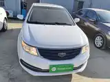 Фото 3 - Geely Vision