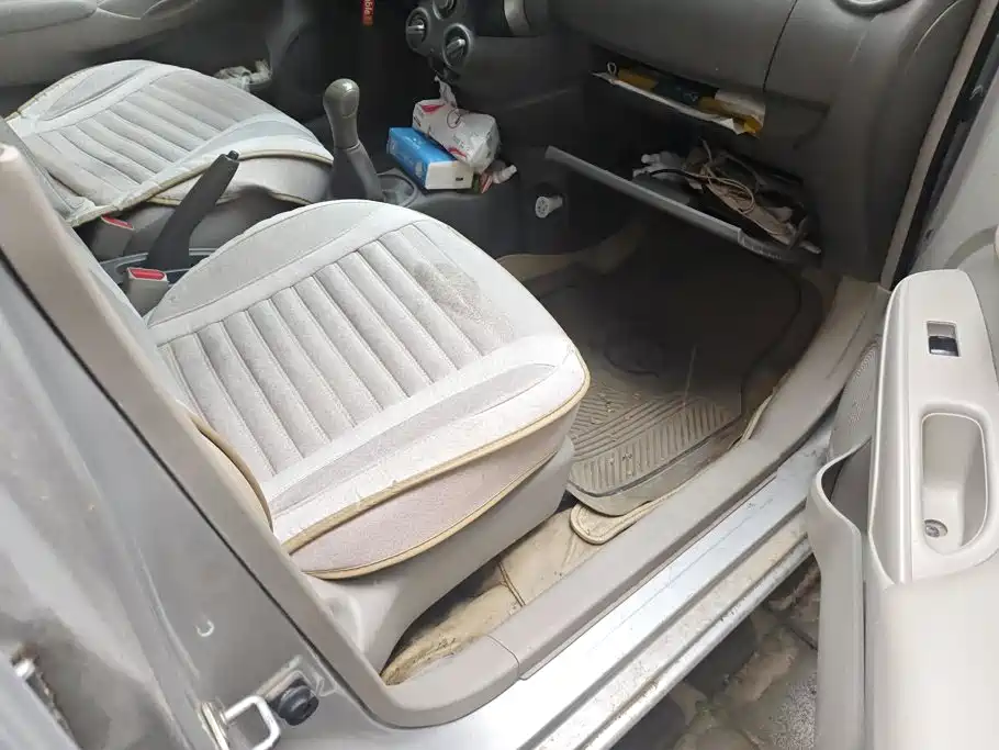 Nissan Sunny 2012 2011 1.5XE Manual Comfort Edition