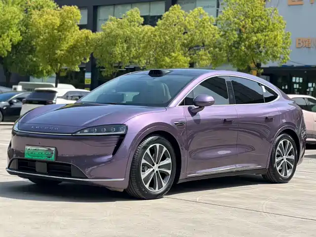 AITO WISDOM WORLD R7