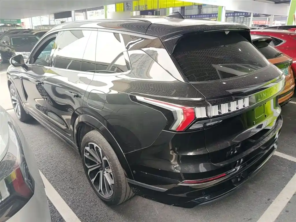 Lynk & Co 09 EM-P 2024 2.0TD EM-P AWD PRO 7-Seater фото 5