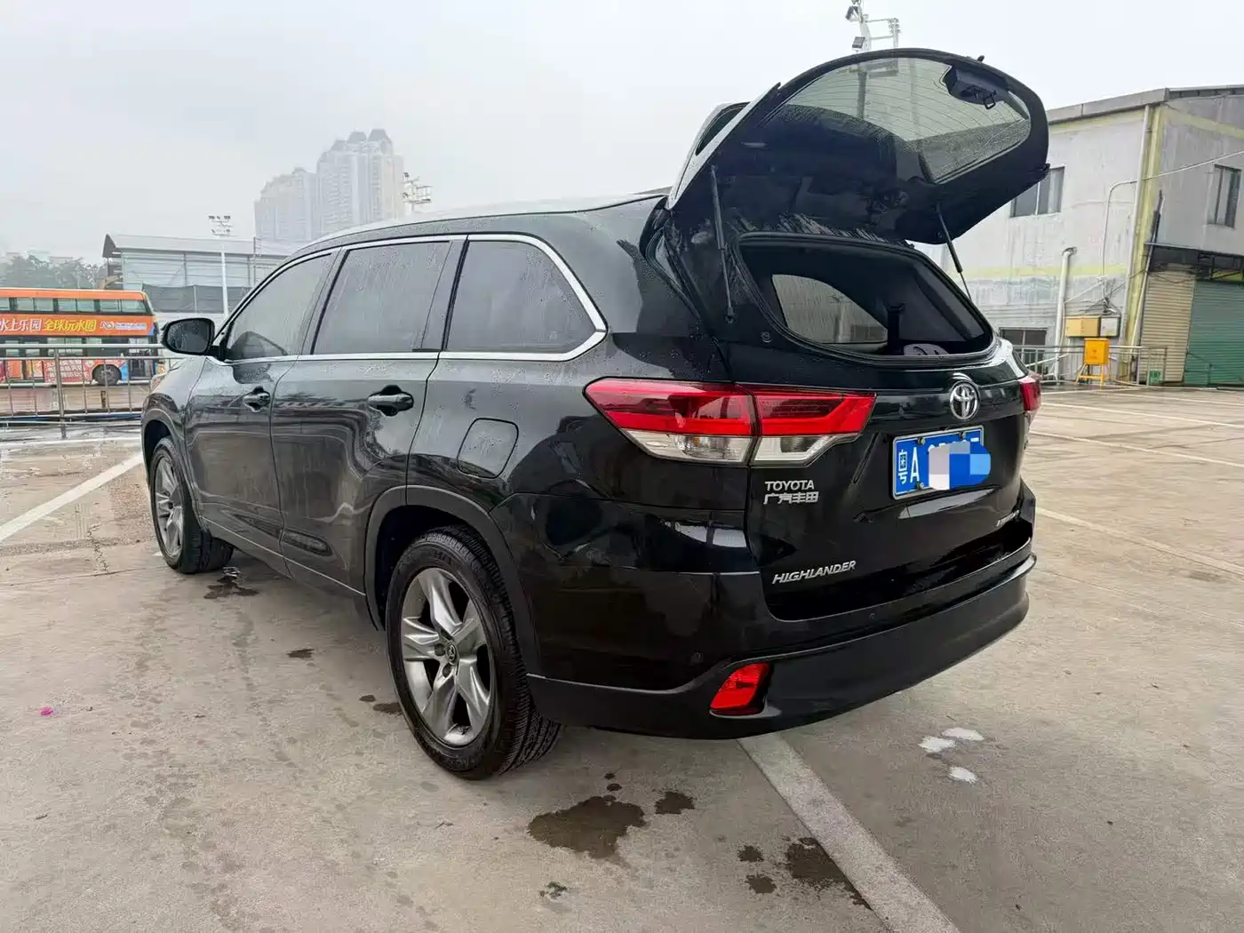 Toyota Highlander 2018 2.0T 4WD Ultimate 7-seater (China V) фото 5