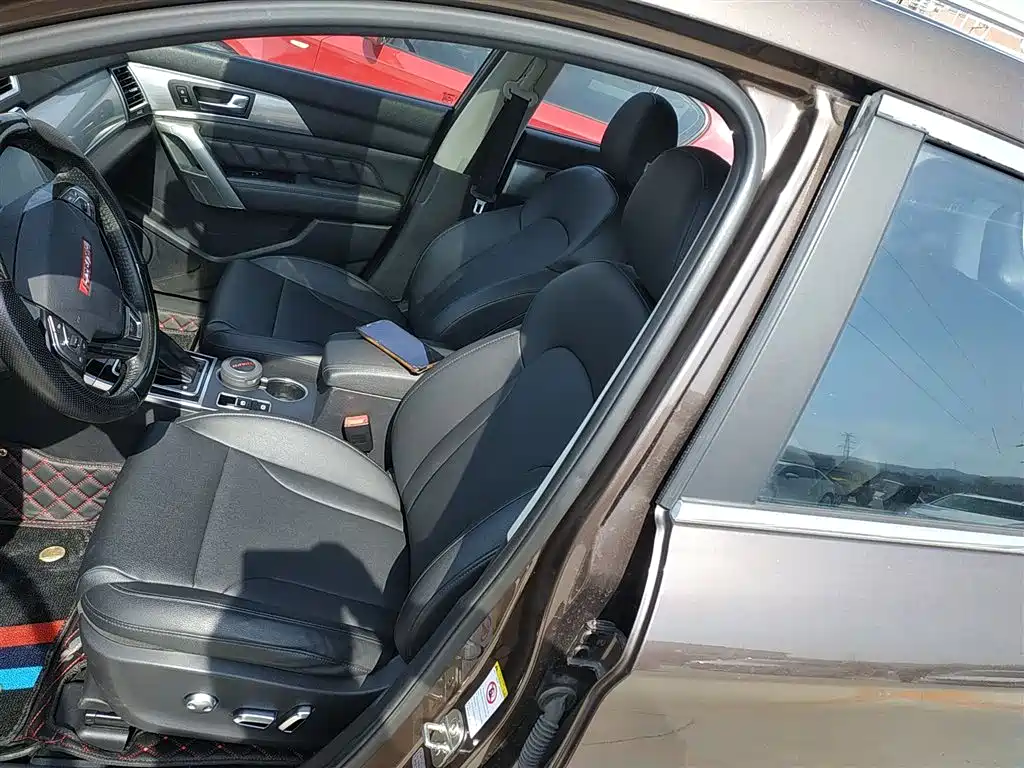 Haval H2 2015 1.5T Automatic 2WD Premium Edition фото 11