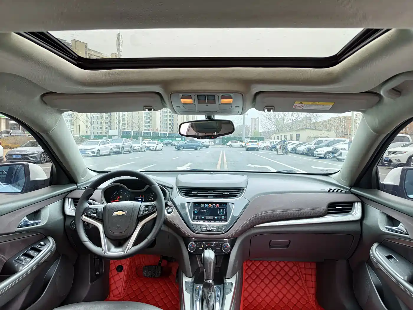 Chevrolet Malibu 2016 1.6T Automatic Luxury Edition фото 9