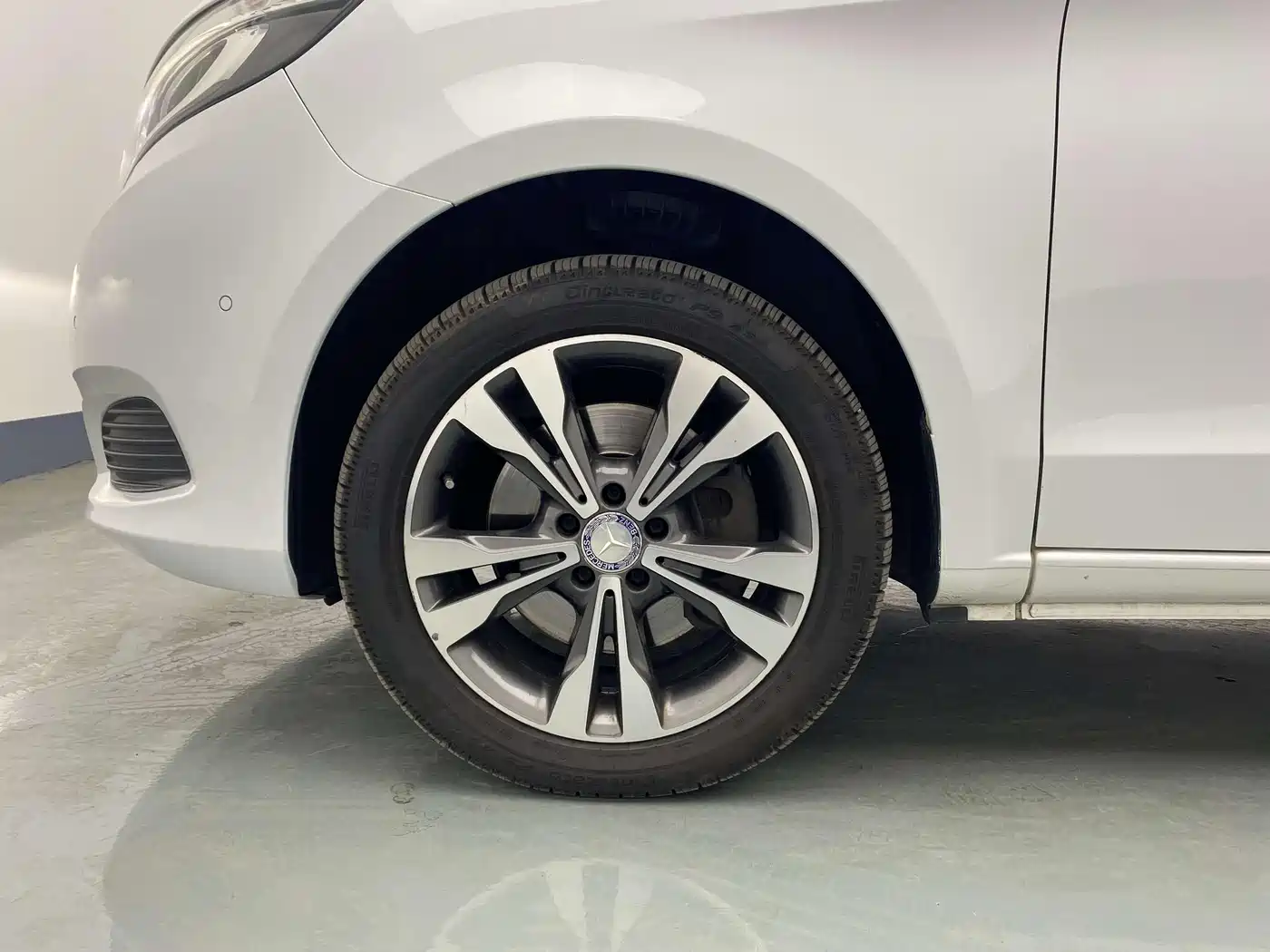 Mercedes-Benz V-Class 2016 V 260 Navigator фото 10