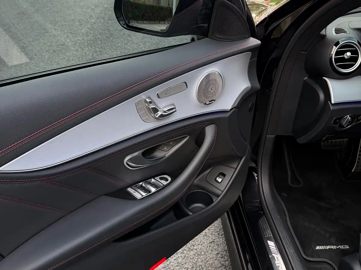 Mercedes-Benz E-Class AMG 2022 Facelift AMG E 53 4MATIC+ фото 6