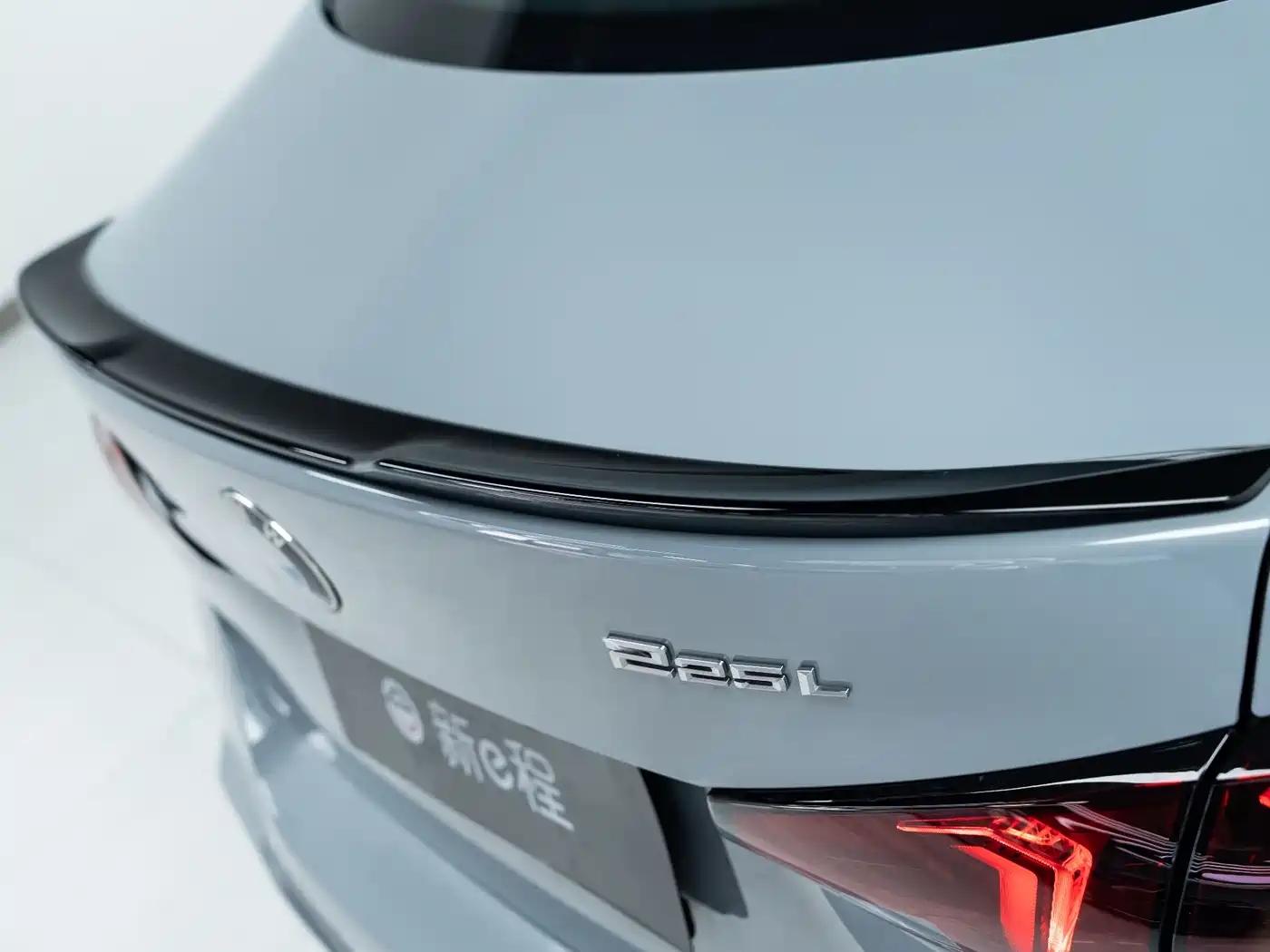BMW 2 Series 2025 225L M Sport Moonlight Package фото 11