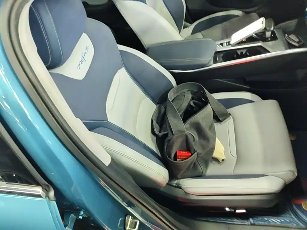 Фото 25 - Geely Preface