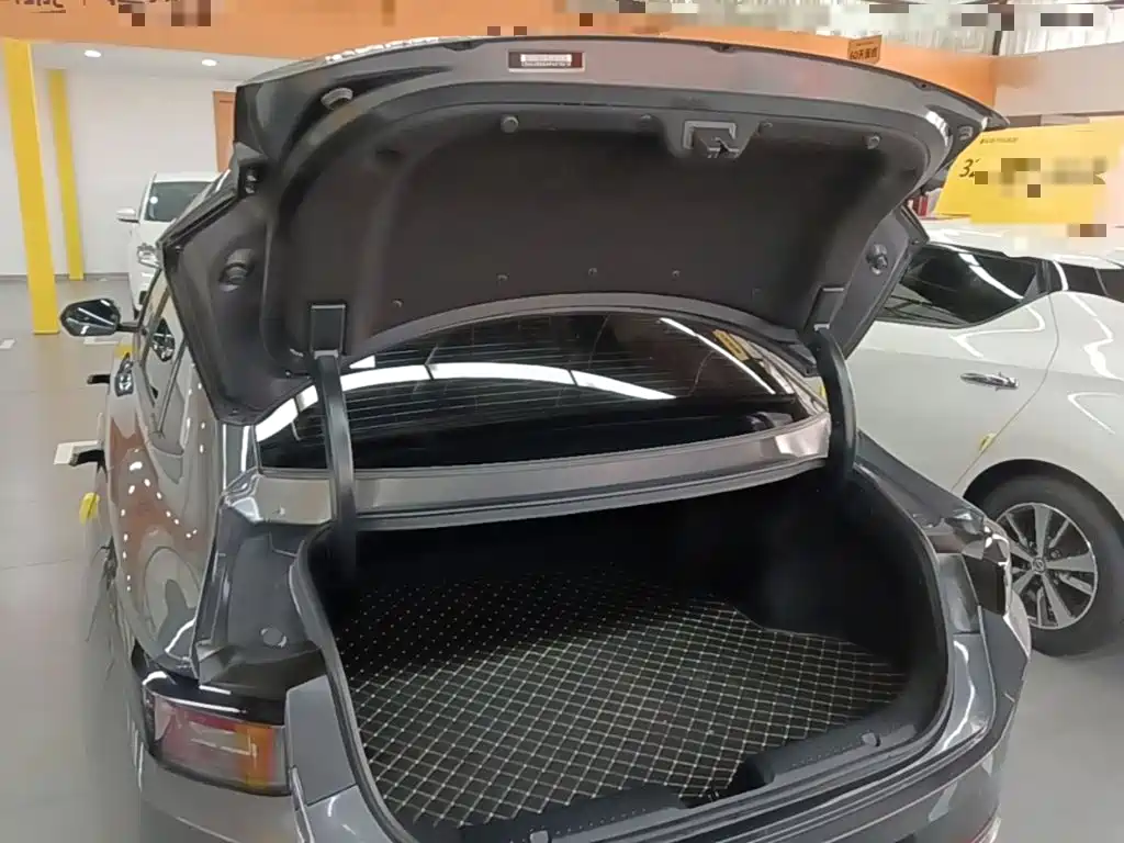 Changan Yida 2023 2023 Blue Whale NE 1.5T GDI DCT Pilot