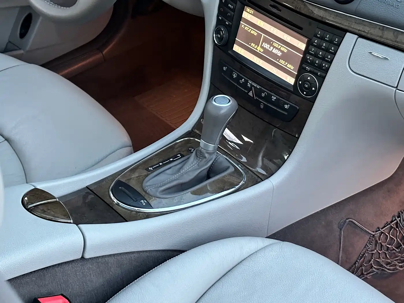 Mercedes-Benz E-Class 2008 Model E 280 Personality Sport Edition фото 21