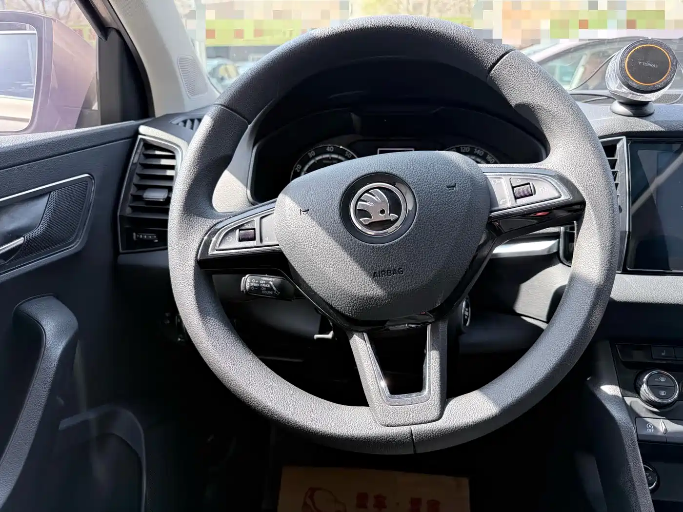 Škoda Karoq 2019 TSI280 Smart Drive Luxury Edition China VI фото 17
