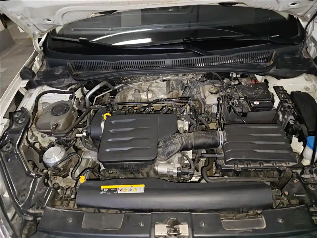 Volkswagen Lavida 2023 New Sharp 1.5L Auto Premium Edition фото 16