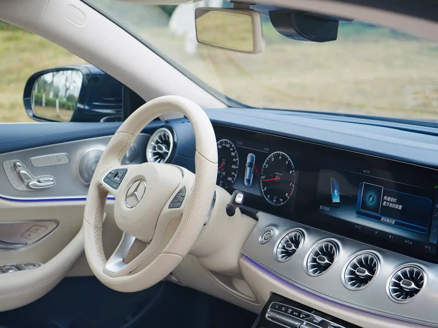 Mercedes-Benz E-Class (Import) 2017 E 200 Coupe фото 17