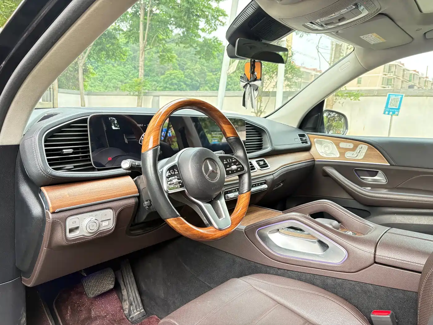 Mercedes-Benz GLS 2023 GLS 450 4MATIC Fashion Edition фото 6