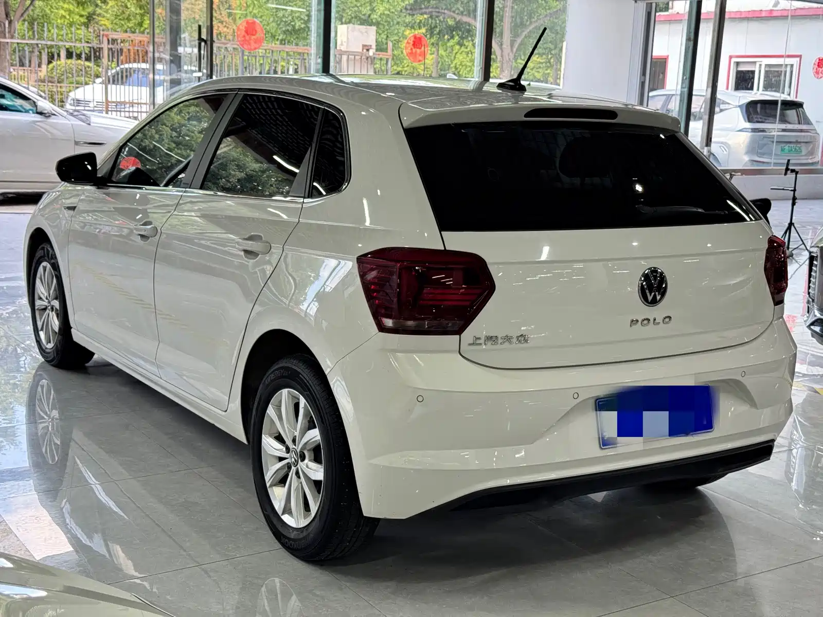 صورة 5 - Volkswagen Polo