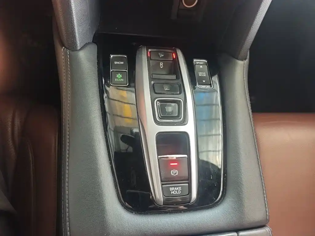 Honda UR-V 2017 2017 370TURBO AWD Premium Edition China V