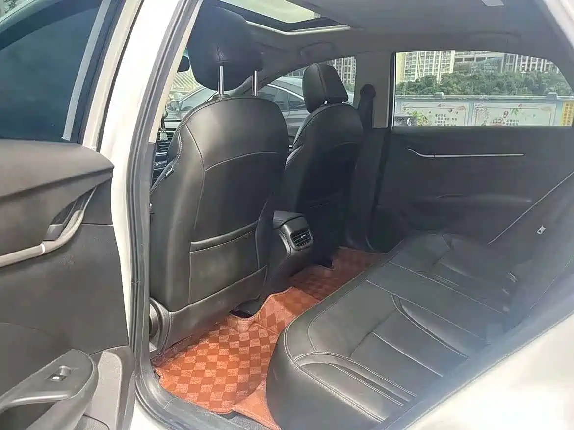 Buick Excelle 2021 1.3T Auto Mild Hybrid Elite фото 9