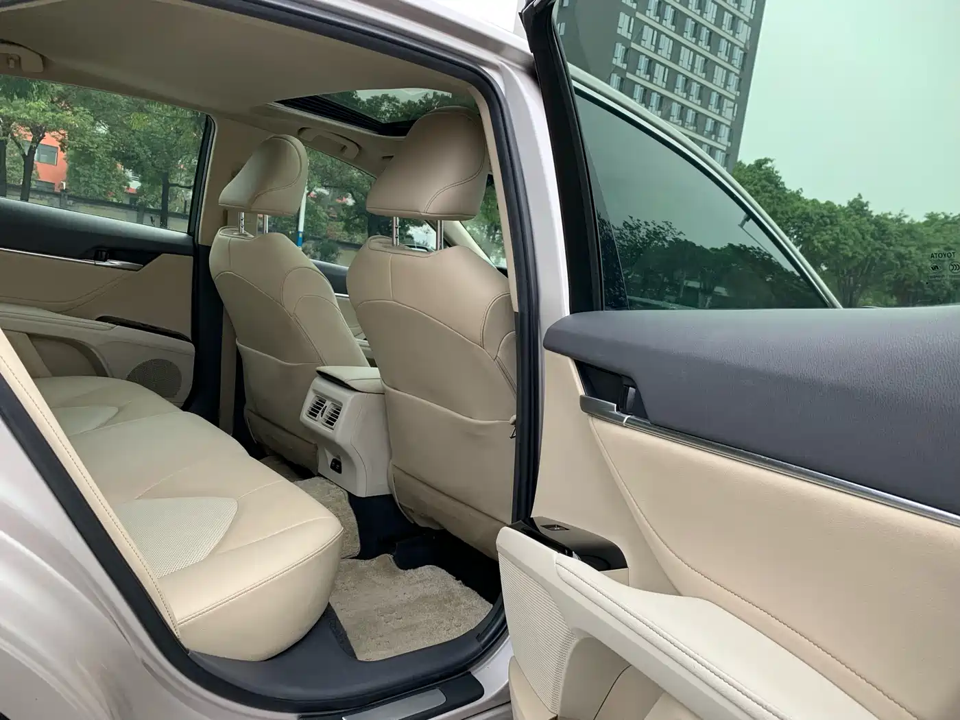 Toyota Camry 2019 Facelift 2.0G Luxury Edition фото 15