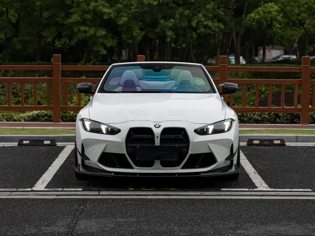 BMW M4 2025 2024 BMW M4 Convertible M xDrive Competition