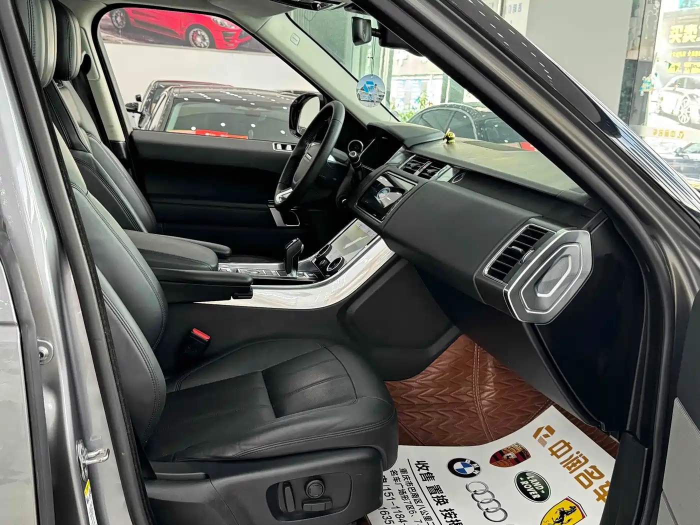 Land Rover Range Rover Sport 2020 3.0 L6 SE фото 9