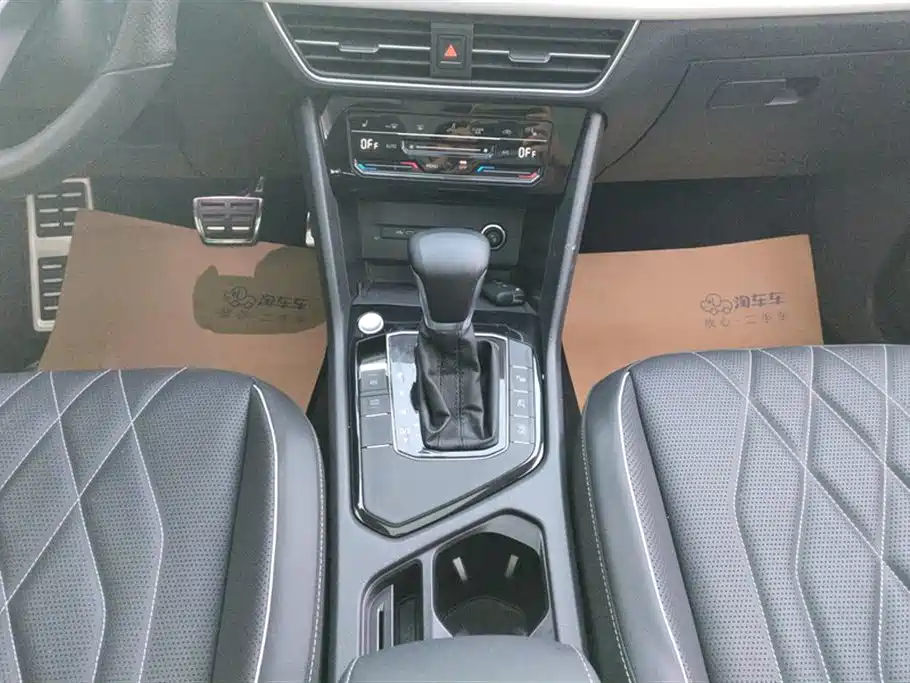 Volkswagen Tiguan L 2022 330TSI Auto 2WD R-Line Premium Edition фото 16