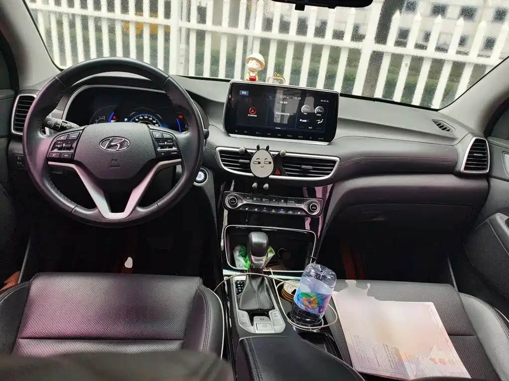 Фото 5 - Hyundai Tucson
