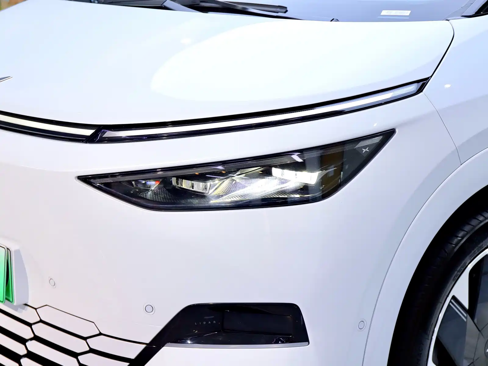 Фото 6 - XPeng X9