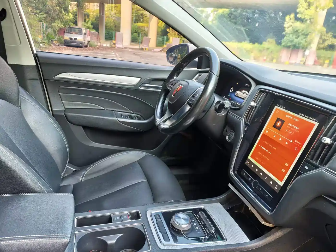 Roewe i6 New Energy 2018 2017 45T Hybrid Connected Smart Enjoyment Edition