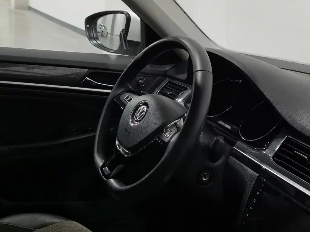 Volkswagen C-TREK 2019 2018 1.5L Automatic Comfort