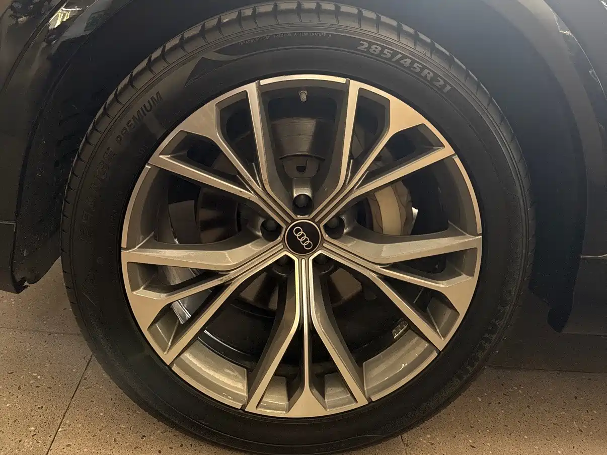 Audi Q8 2021 2021 Model 55 TFSI Luxury Dynamic