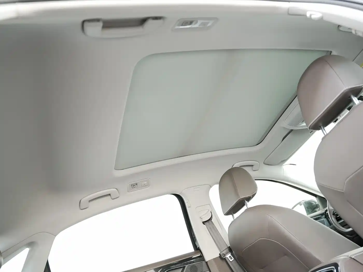 Volkswagen Passat 2019 330TSI Elite Version China VI фото 16