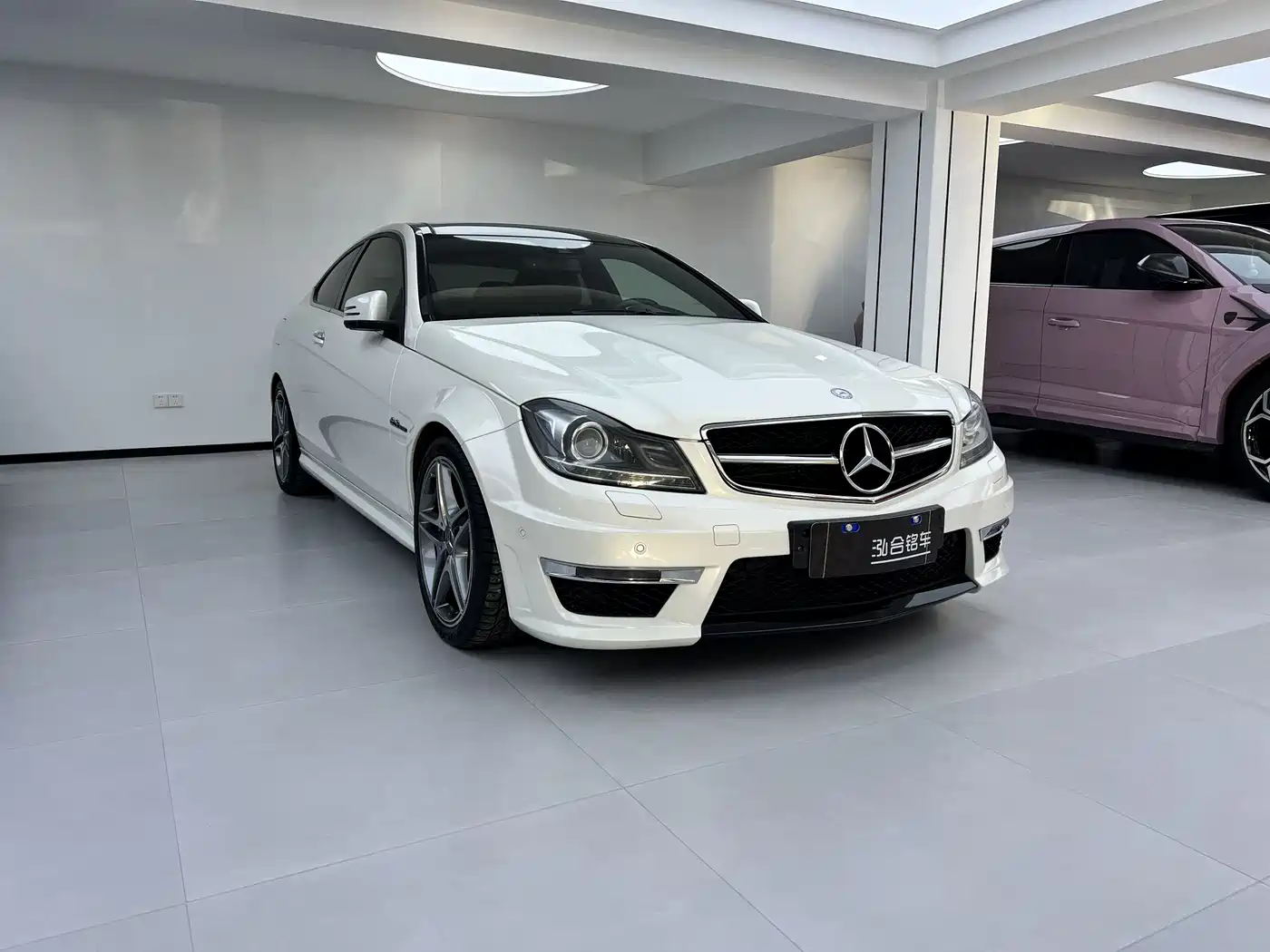 Mercedes-Benz C-Class AMG 2012 AMG C 63 Coupe Dynamic фото 3