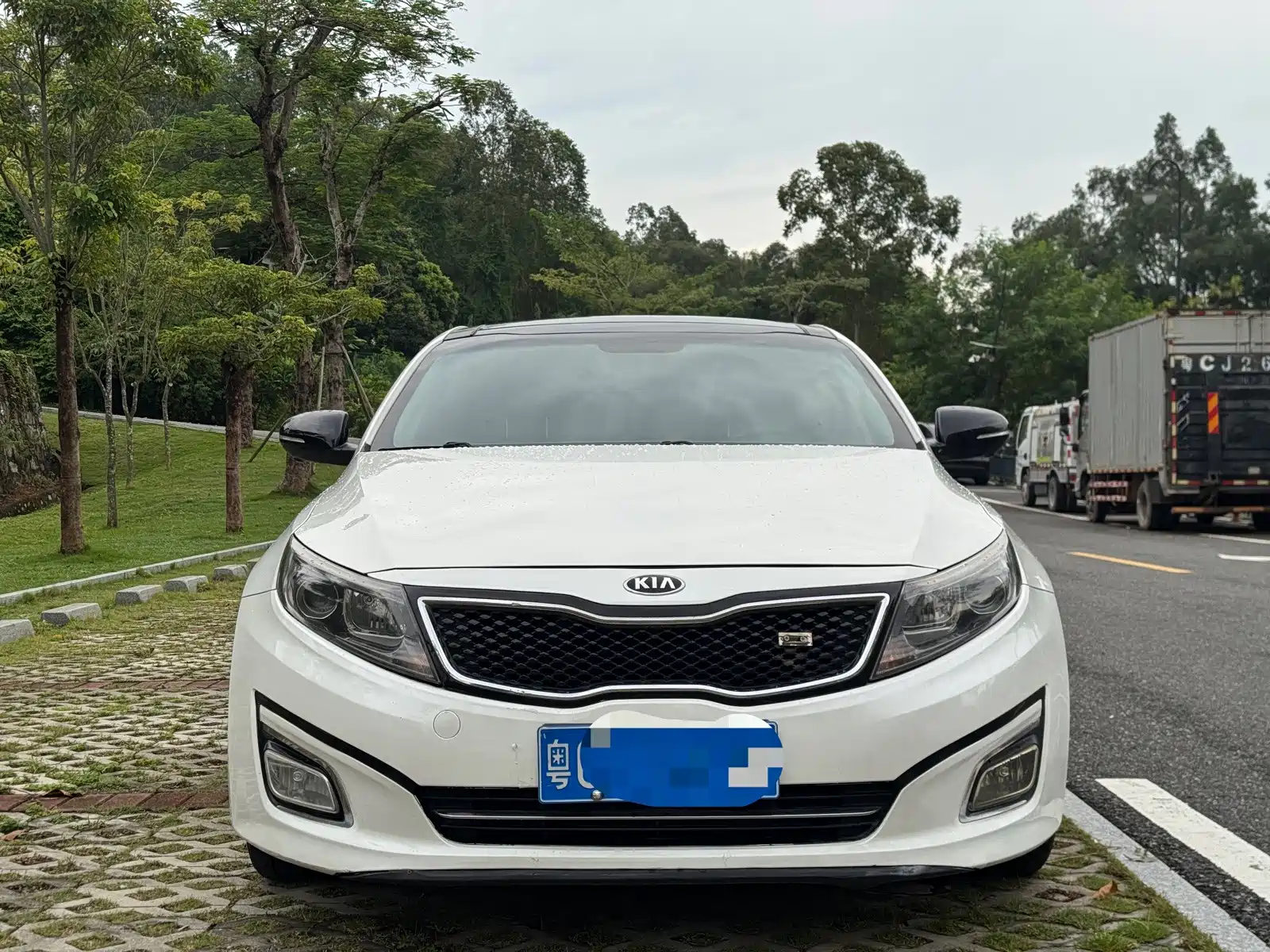 Фото 2 - Kia K5